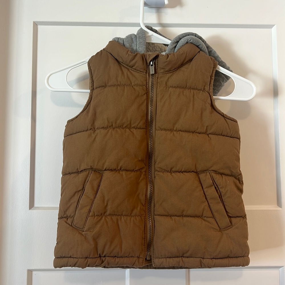 Boys 5T Old Navy Vest